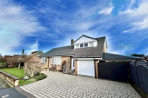 3 bedroom detached house for sale, Brompton Park, Rhos on Sea