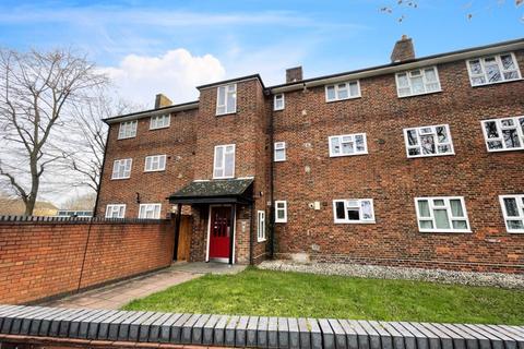 7 Faymore Gardens, South Ockendon, RM15 5NW