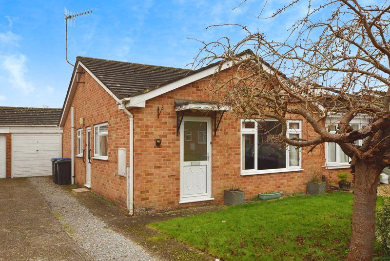 Whitebridge Road, Laverstock *VIDEO TOUR* 2 bed bungalow for sale £