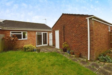 17 Whitebridge Road, Laverstock, Salisbury, SP1 1QA