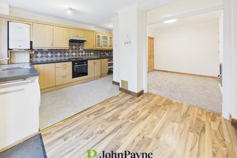 3 bedroom end of terrace house to rent, Poitiers Road, Cheylesmore, Coventry, CV3