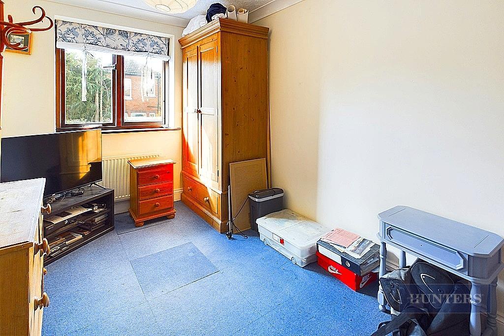 CAM01635 G0-PR0146-STILL016.jpg