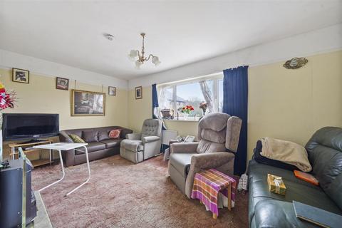 1 bedroom flat for sale, East Lane, Wembley