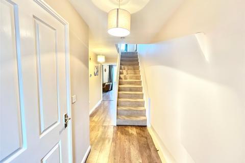 1 Abbeyfield Close, Gateshead, NE8 2PS