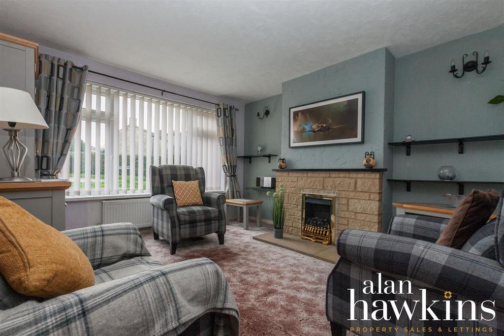 Glevum Close, Purton, Swindon Sn5 4 2 bed semidetached bungalow for