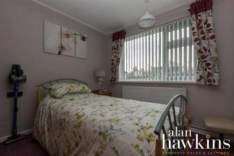 2 Glevum Close, Purton, Swindon, SN5 4HA