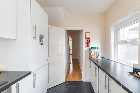 5 bedroom terraced house to rent - First Avenue, Heaton, Newcastle Upon Tyne