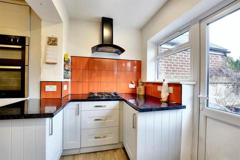 106 Belper Road, Stanley Common, Ilkeston, DE7 6FQ