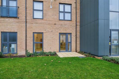 1 bedroom apartment for sale - Uplands Place, High Street, Great Cambourne, Cambridge