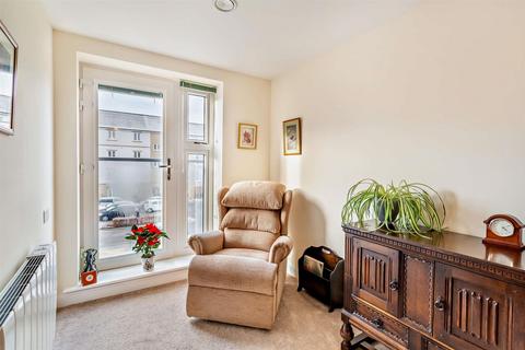 undefined, Chesterton Court, Railway Road, Ilkley