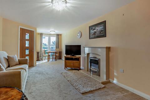 1 bedroom apartment for sale - Oak Grange, Bradburns Lane, Hartford