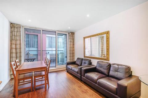 1 bedroom apartment for sale, The Oxygen Apartments, Royal Victria Dock, E16