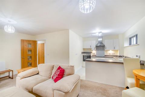 2 bedroom apartment for sale, The Wickets, Kirkgate, Settle, BD24 9FN