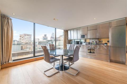 3 bedroom apartment for sale - Southwark Bridge Road, Borough, London