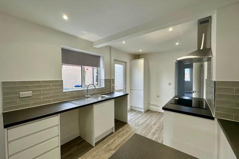 49 Gillsway, Northampton, NN2 8HT