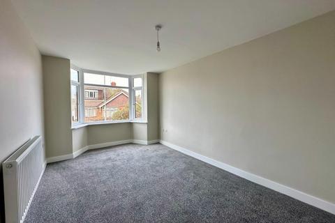 49 Gillsway, Northampton, NN2 8HT