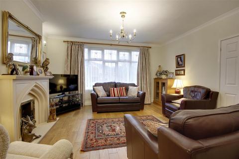 23 Corby Park, North Ferriby, HU14 3AX