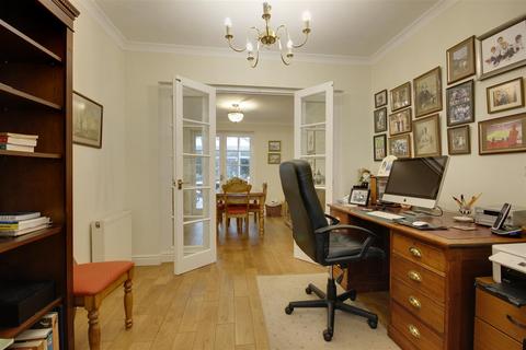 23 Corby Park, North Ferriby, HU14 3AX
