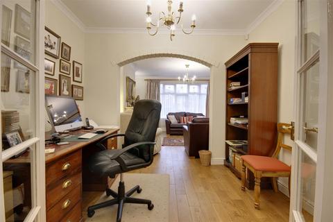 23 Corby Park, North Ferriby, HU14 3AX