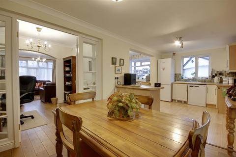 23 Corby Park, North Ferriby, HU14 3AX