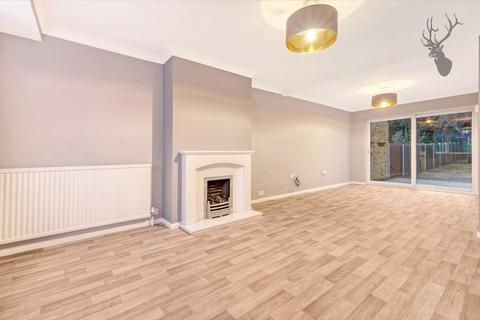 1 The Chase, Ingrave, Brentwood, CM13 3QT