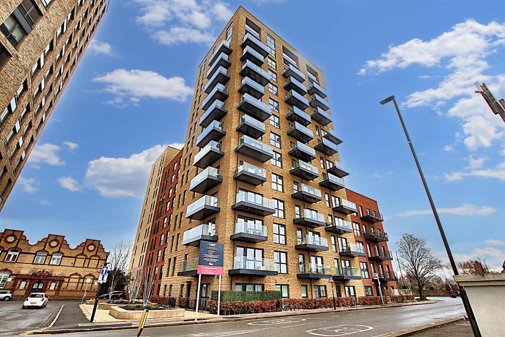 Samuelson House Merrick Road Samuelson House, Southall UB2 1 bed apartment - £290,000