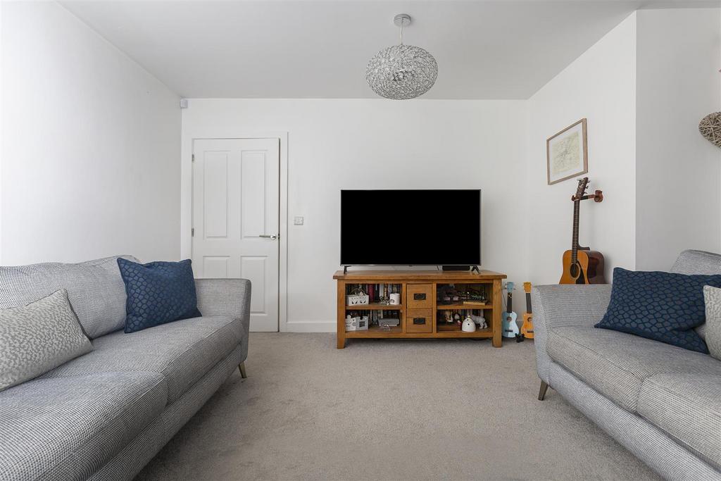 Bramleys Estate Agents - Matthew Lane (10).jpg