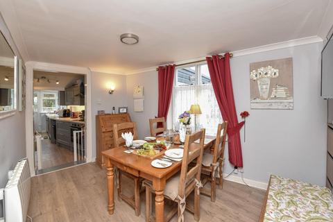 3 bedroom detached house for sale, Town End, Niton, Ventnor