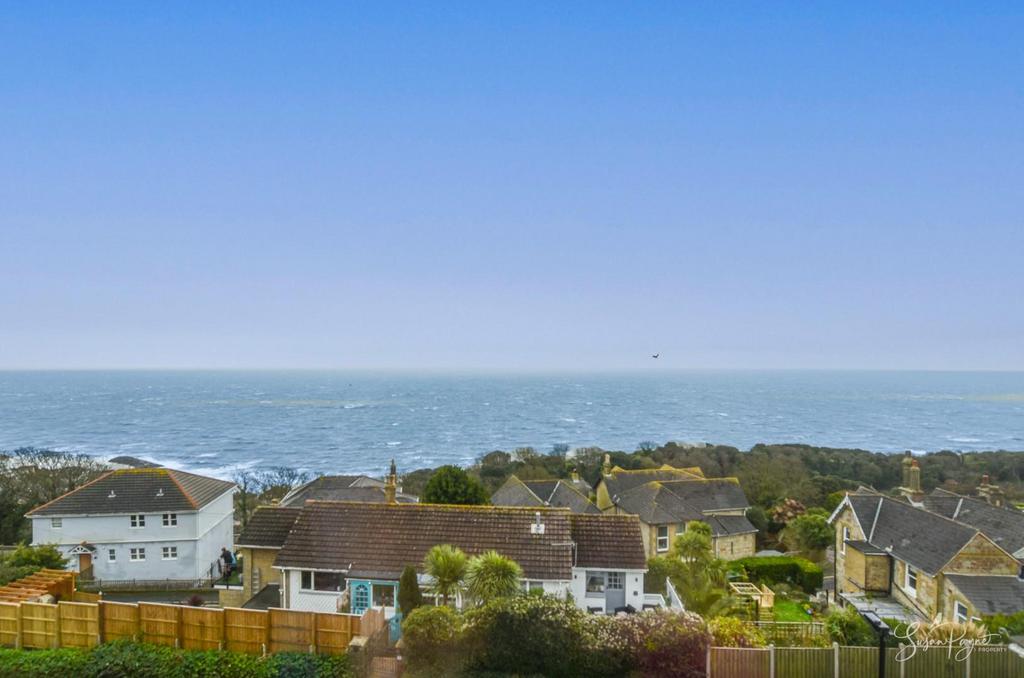*CHAIN FREE* Ocean View Road, Ventnor 4 bed semidetached house for