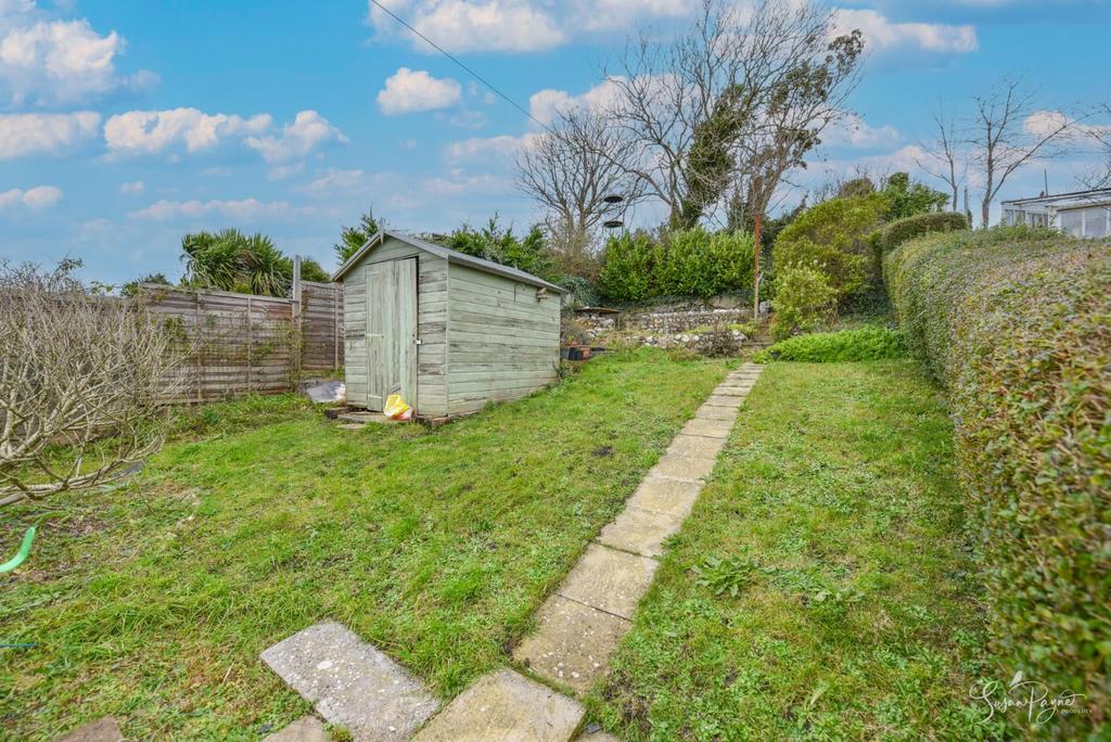 *CHAIN FREE* Ocean View Road, Ventnor 4 bed semidetached house for
