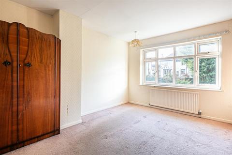 5 Rushley Drive, Sheffield, S17 3EL