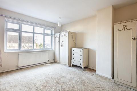 5 Rushley Drive, Sheffield, S17 3EL