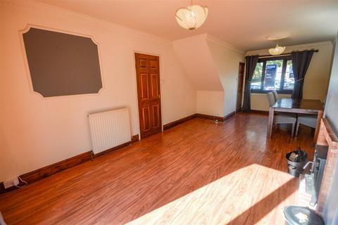 4 bedroom terraced house for sale, Mawfa Crescent, Sheffield, S14