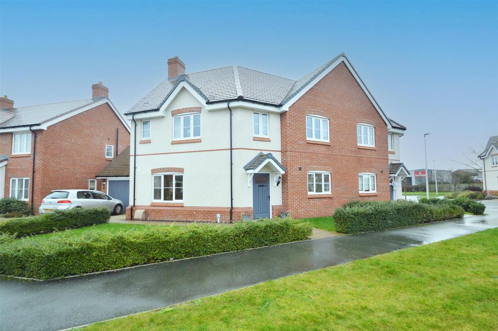 Mercers Lane, Shrewsbury 3 bed semidetached house for sale £325,000