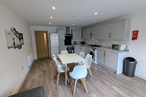 4 bedroom house share to rent, Birmingham B29