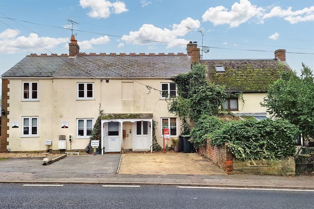 Bridport 2 bed terraced house for sale £260,000