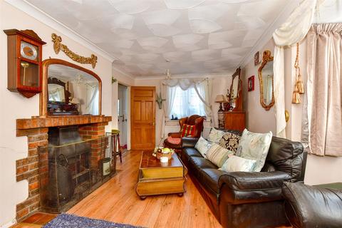 undefined, Richmond Drive, New Romney, Kent