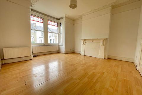 4 bedroom terraced house for sale, Casselden Road, London, NW10