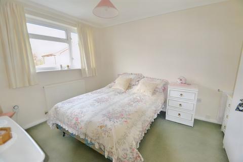 28 Avon Meade, Fordingbridge, SP6 1QR