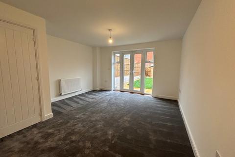 2 bedroom terraced house to rent, Barlow Street, Lichfield, Staffordshire, WS14