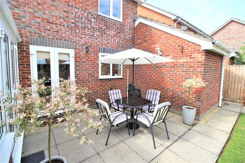 2 Bowles Road, Swindon, SN25 4ZN
