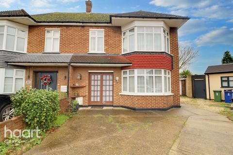 3 bedroom semi-detached house for sale, Masefield Road, Grays