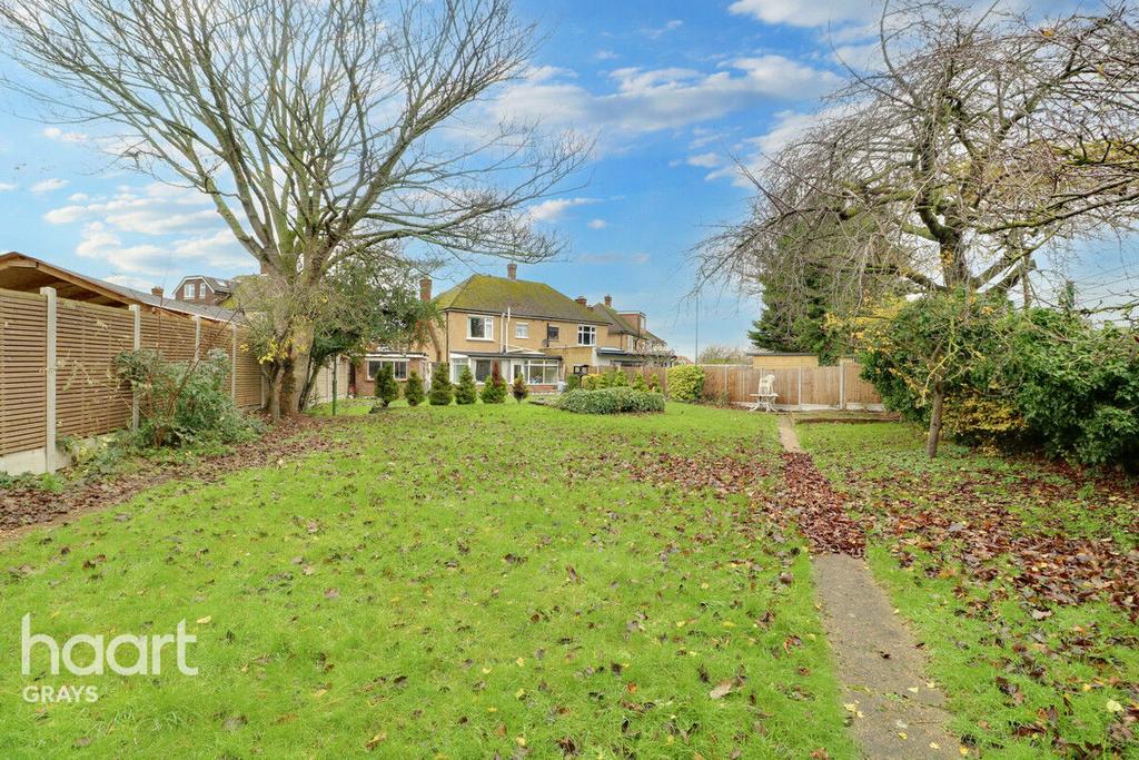 Masefield Road, Grays 3 bed semidetached house for sale £550,000