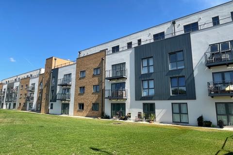 2 bedroom penthouse to rent, Penthouse Apartment, Stockwood Gardens