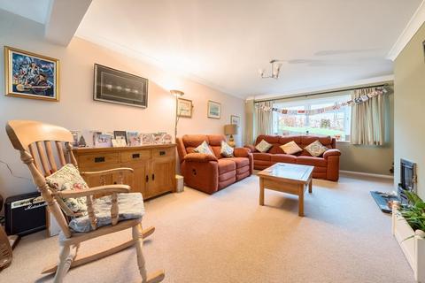 3 bedroom detached bungalow for sale - Chipping Norton,  Oxfordshire,  OX7