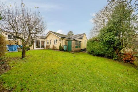 3 bedroom detached bungalow for sale, Chipping Norton,  Oxfordshire,  OX7