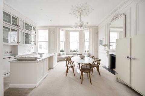 3 bedroom apartment to rent, Stafford Terrace, Kensington, London, W8
