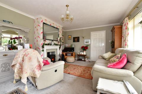 4 bedroom chalet for sale, Blackwater, Blackwater, Newport, Isle of Wight