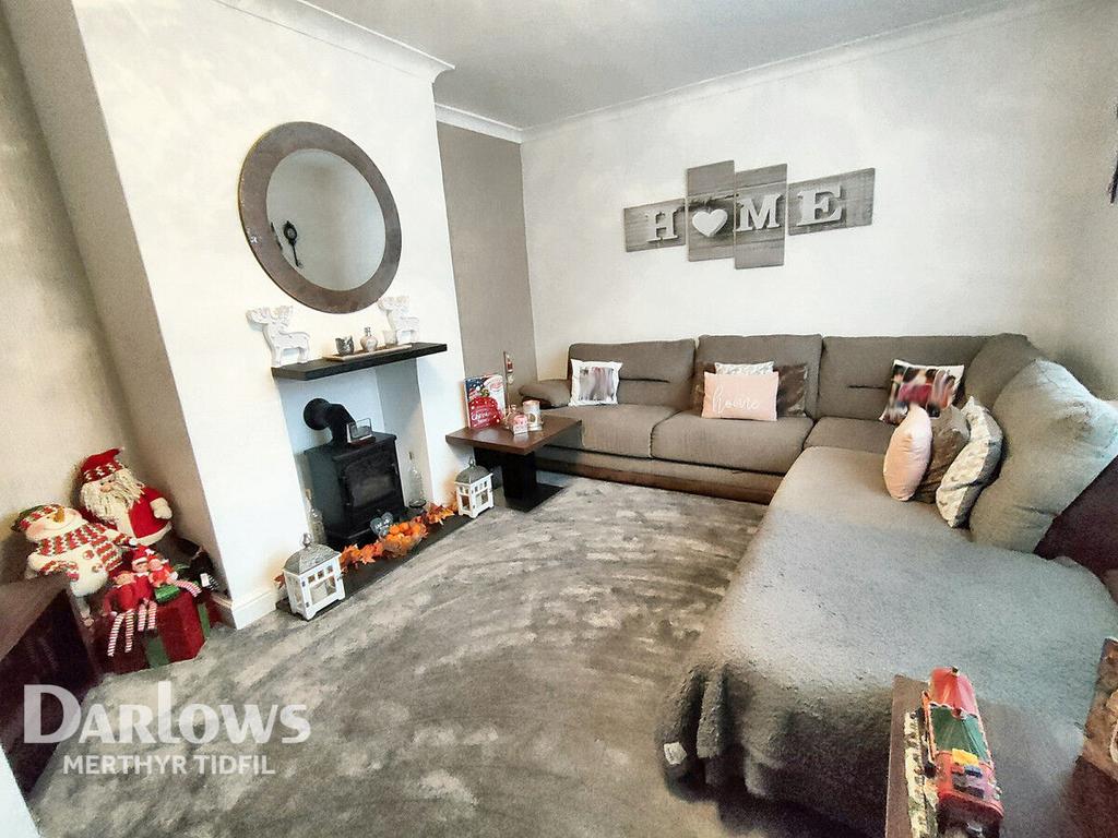 Aberfan Fawr, Merthyr Tydfil 3 bed semidetached house for sale £150,000
