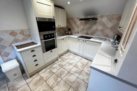 undefined, High Street, Stoke Goldington, MK16